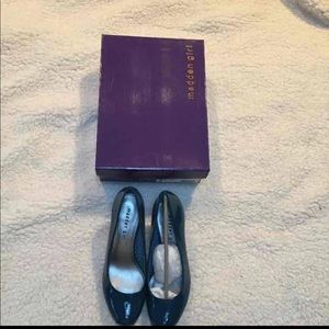 Madden Girl "Getta" Teal Patent Leather pumps